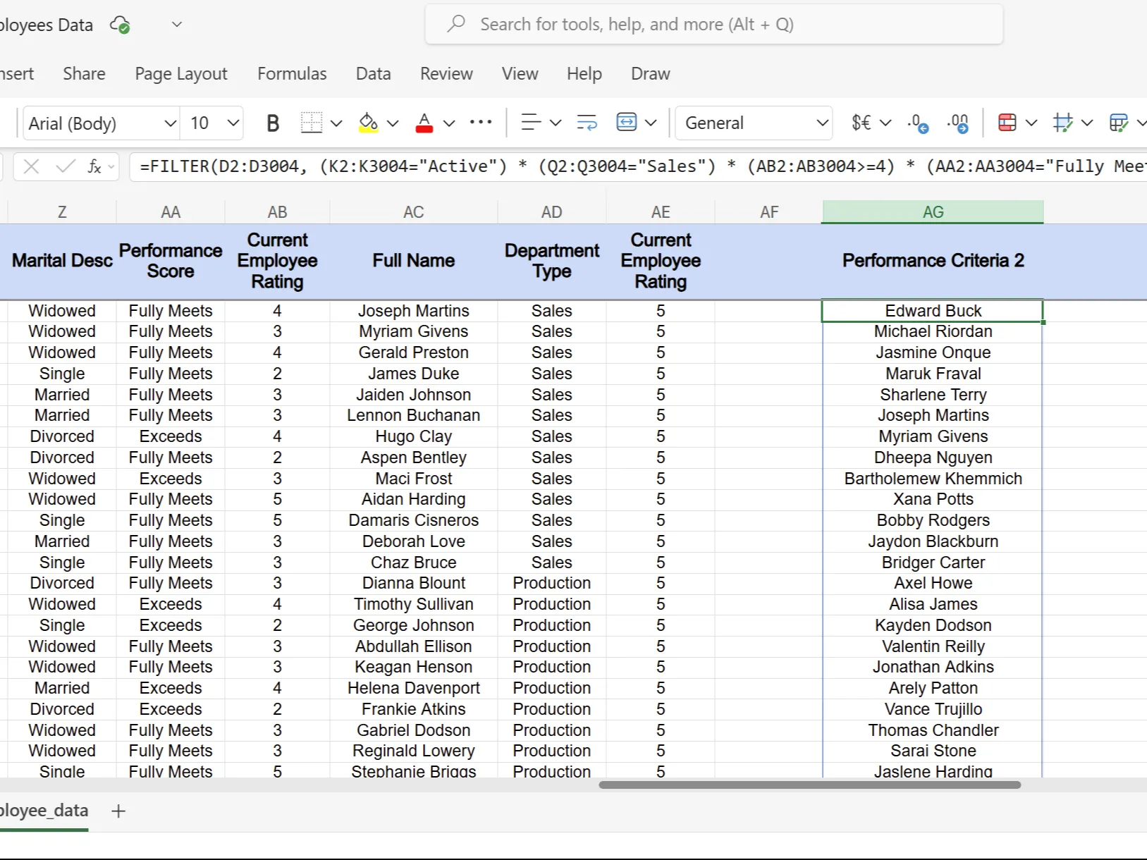 Bảng tính Excel hiển thị danh sách nhân viên đang hoạt động với tiêu chí đánh giá hiệu suất, sử dụng hàm FILTER.