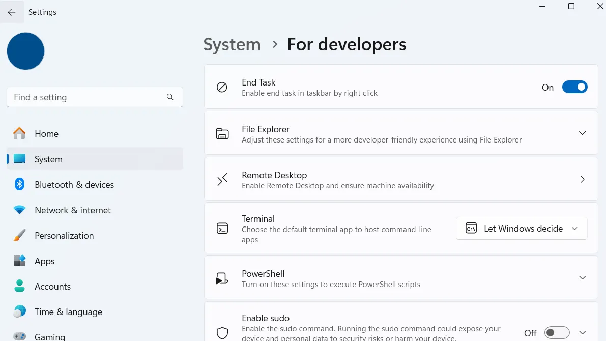 Cài đặt Windows 11 hiển thị tùy chọn cho nhà phát triển để bật End Task