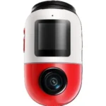 Camera hành trình 70mai 4K Omni màu đỏ và trắng, nổi bật thiết kế xoay 360 độ độc đáo