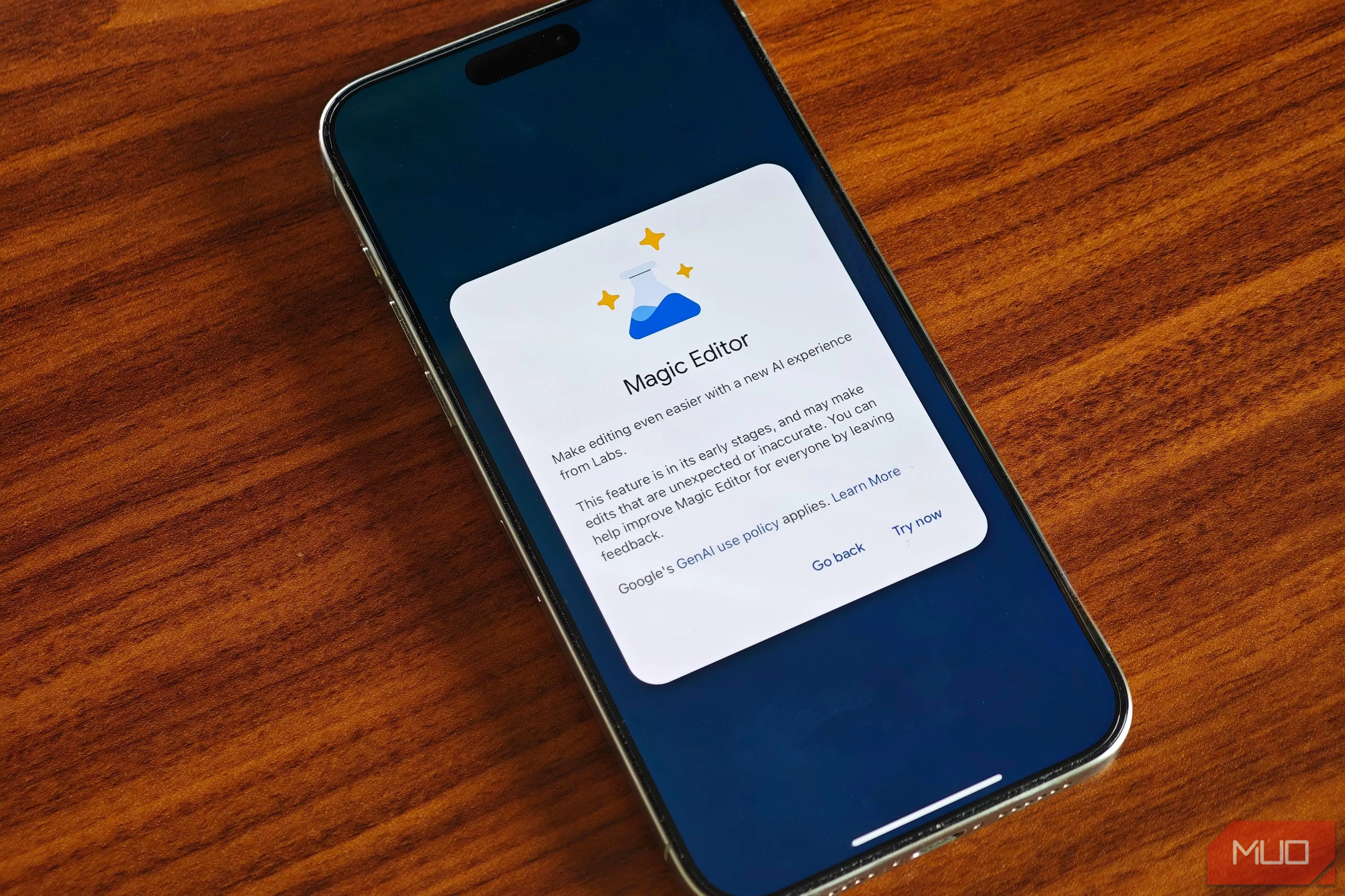 Chỉnh sửa ảnh Magic Editor trong Google Photos trên iPhone