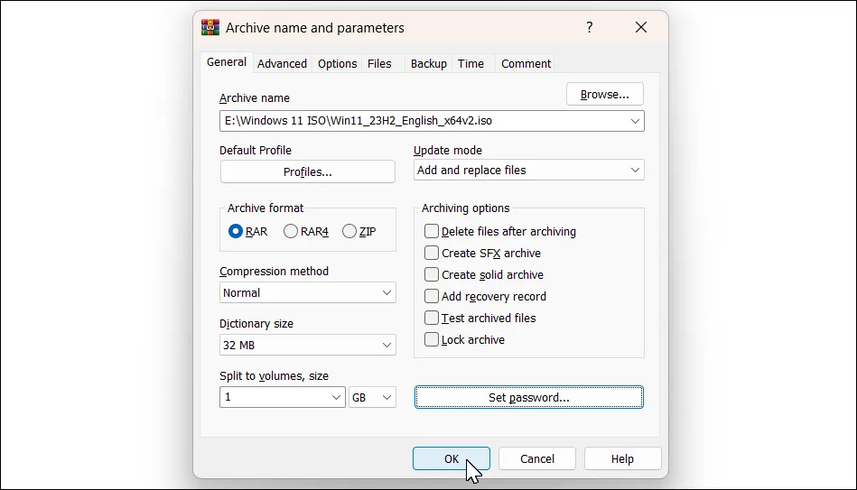Cửa sổ 'Add to archive' của WinRAR trên Windows 11, hiển thị cài đặt chia nhỏ file theo kích thước mong muốn và tùy chọn mật khẩu.