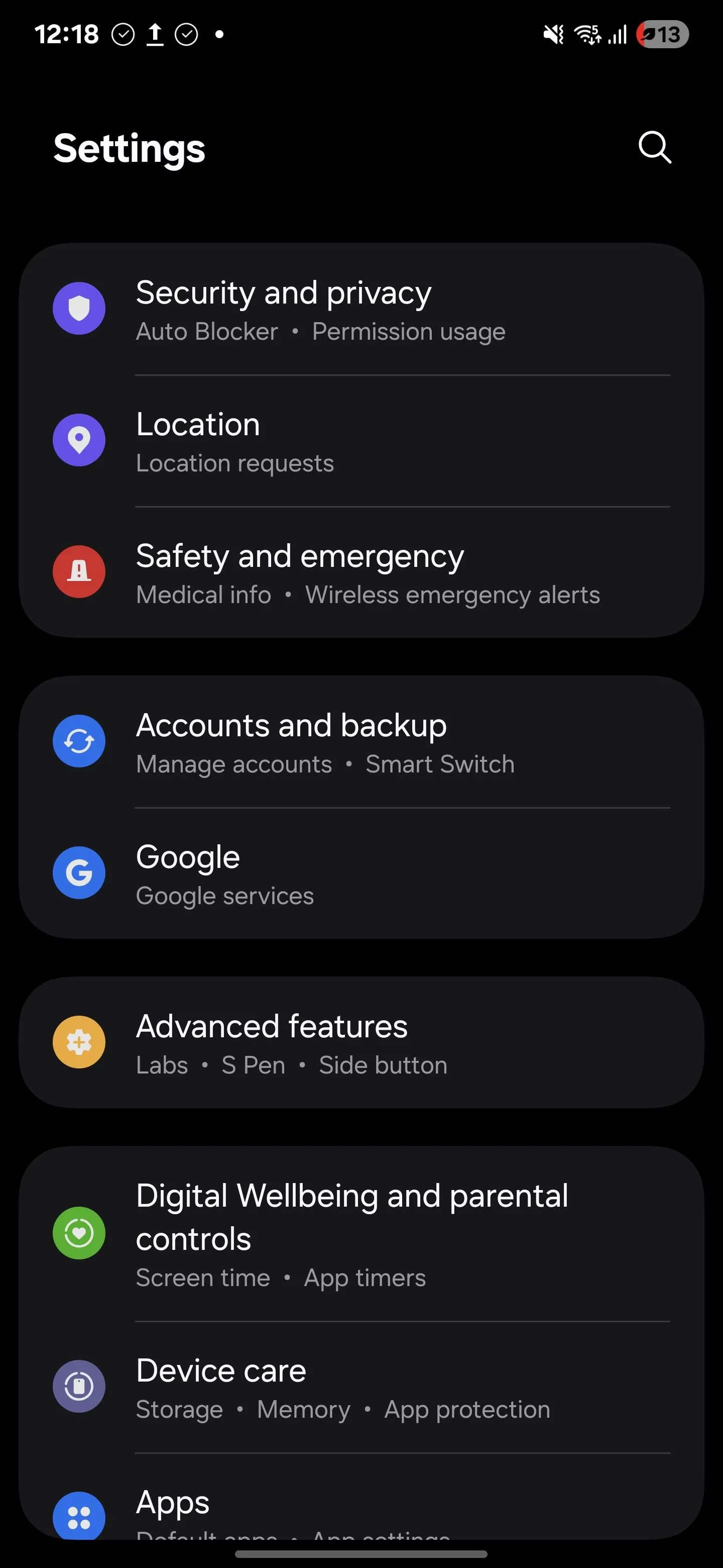 Danh sách tùy chọn trong menu Cài đặt Samsung