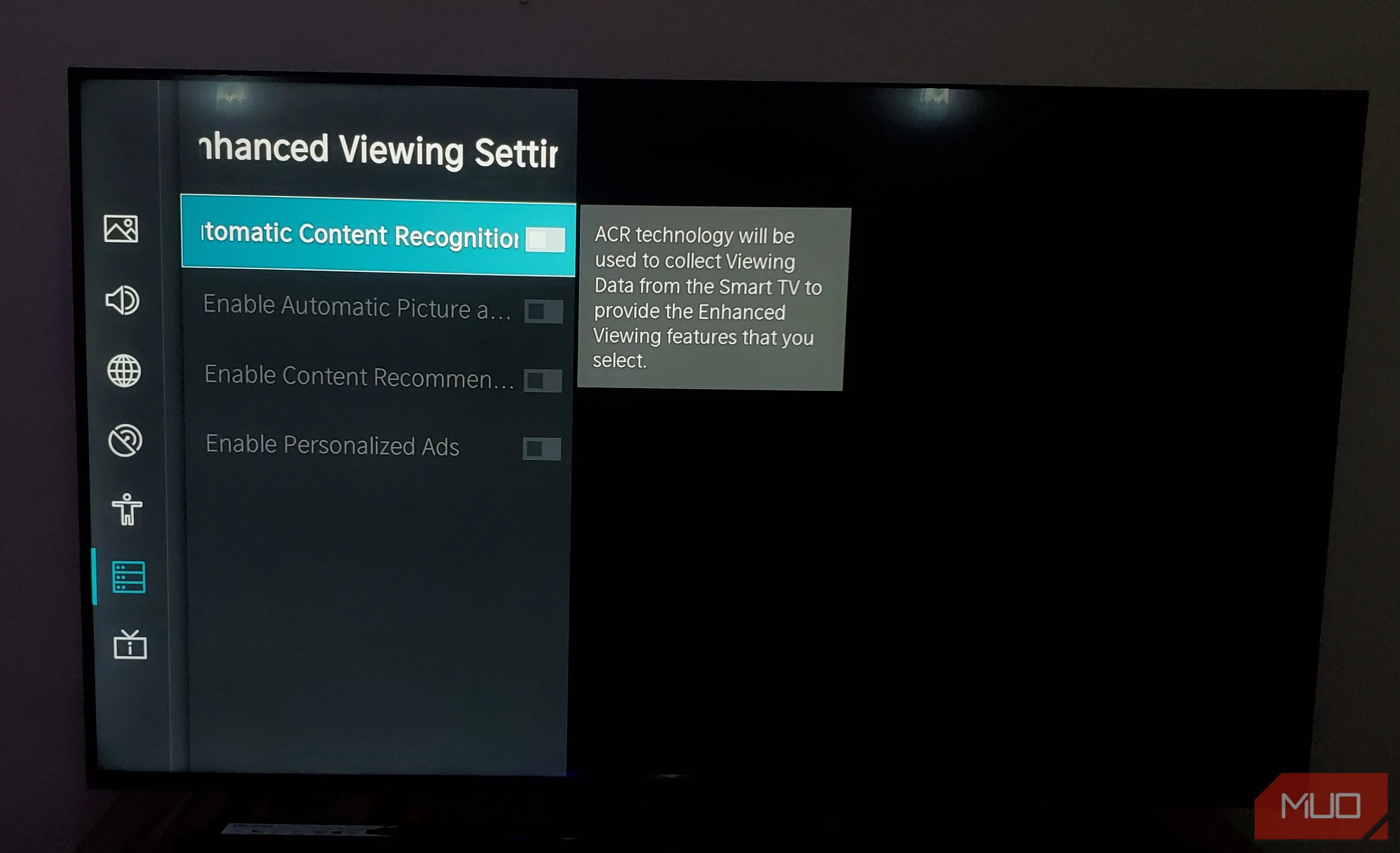 Giao diện cài đặt TV Hisense hiển thị tùy chọn tắt tính năng Nhận diện nội dung tự động (ACR) để bảo vệ quyền riêng tư