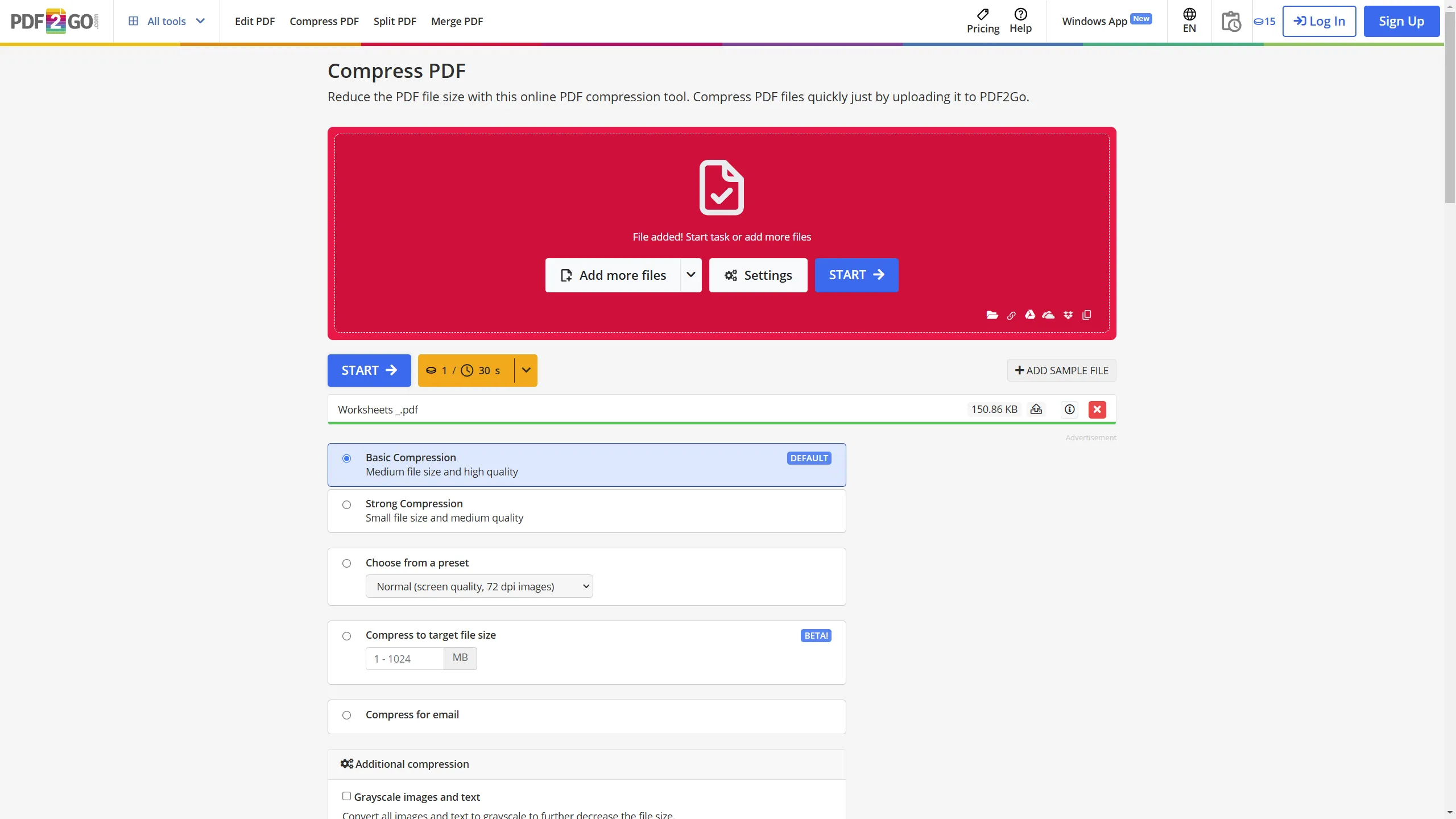 Giao diện công cụ PDF2Go cho phép người dùng lựa chọn nhiều tùy chọn nén PDF khác nhau