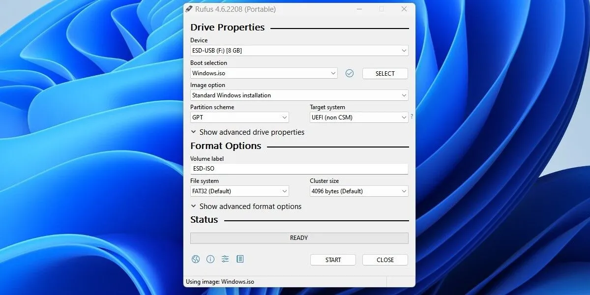 Giao diện phần mềm Rufus để ghi ISO Windows vào USB