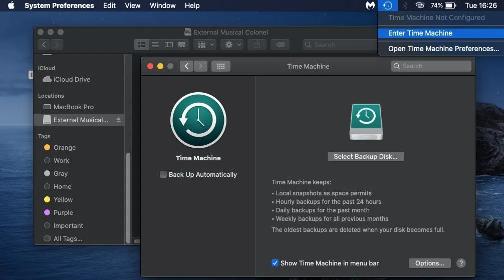 Giao diện phần mềm Time Machine trên máy Mac với menu thả xuống