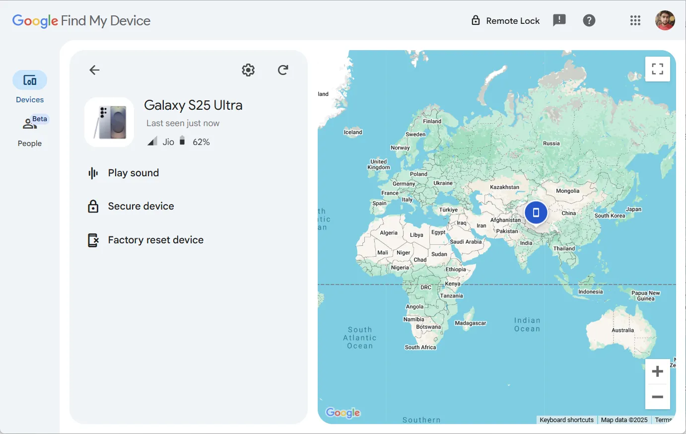 Giao diện trang web Google Tìm Thiết Bị Của Tôi, hỗ trợ tìm điện thoại Android bị mất