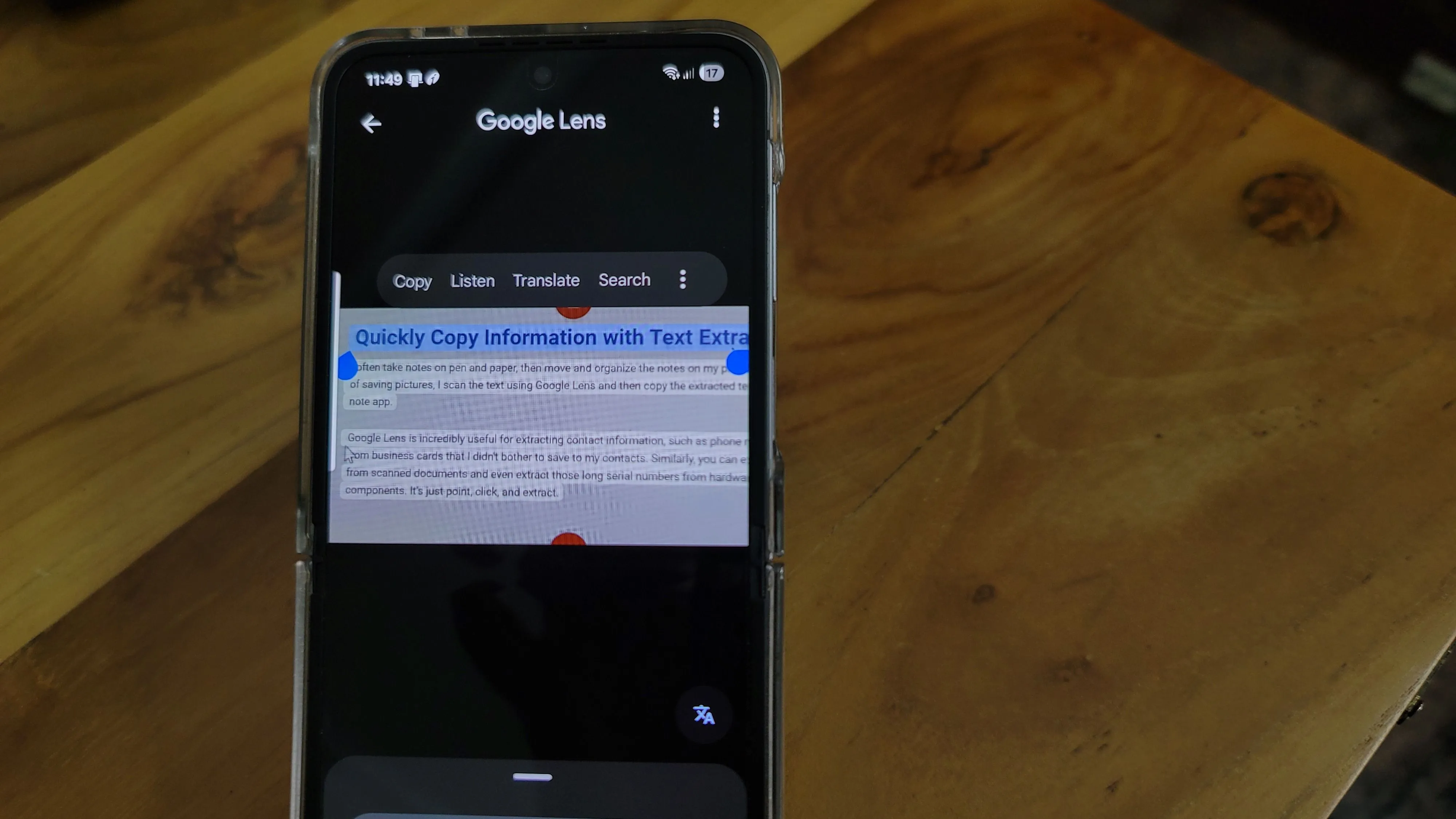 Google Lens trích xuất thông tin văn bản từ hình ảnh hoặc tài liệu giấy tờ
