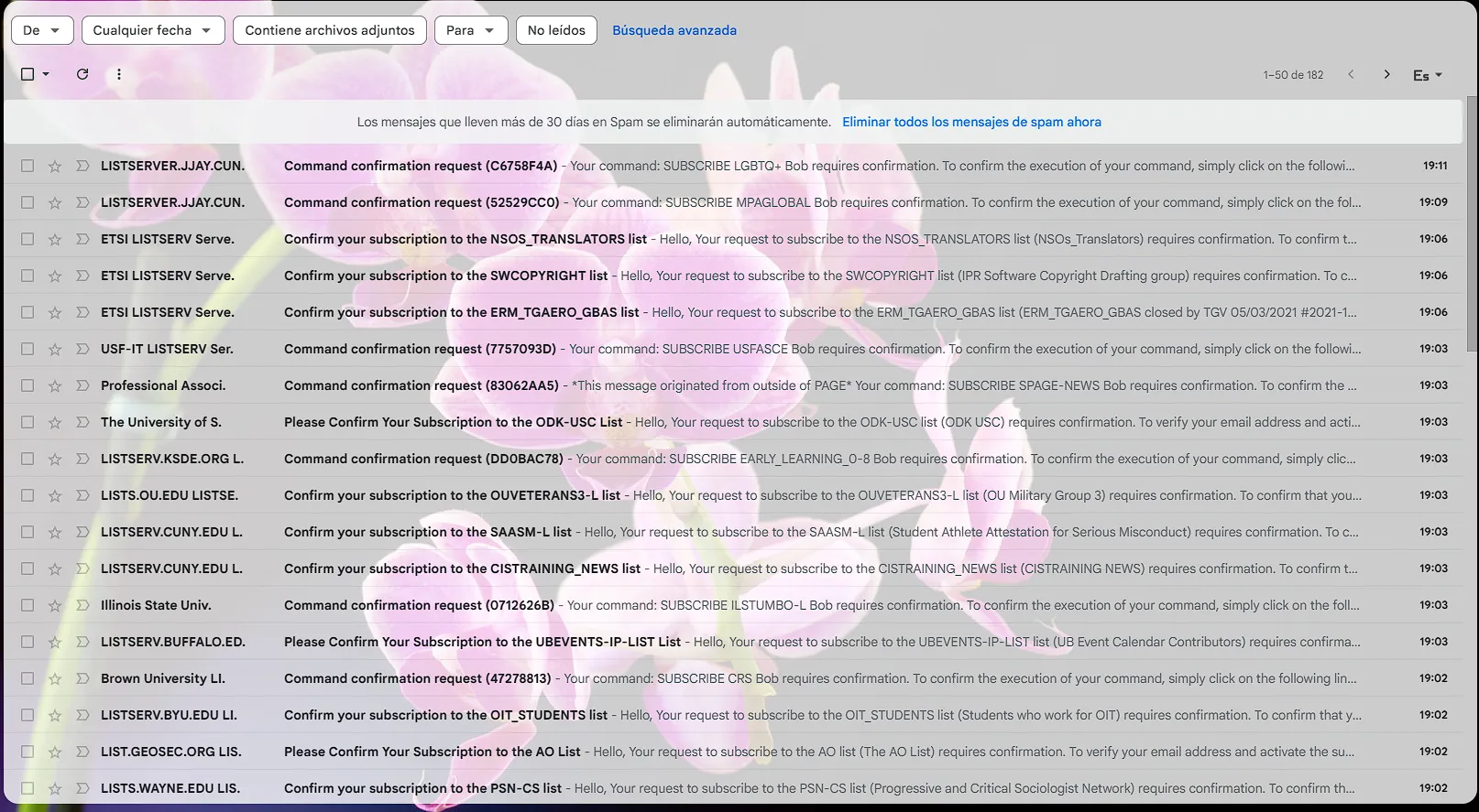 Hộp thư đến ngập tràn email spam từ kẻ tấn công nhằm che giấu dấu vết