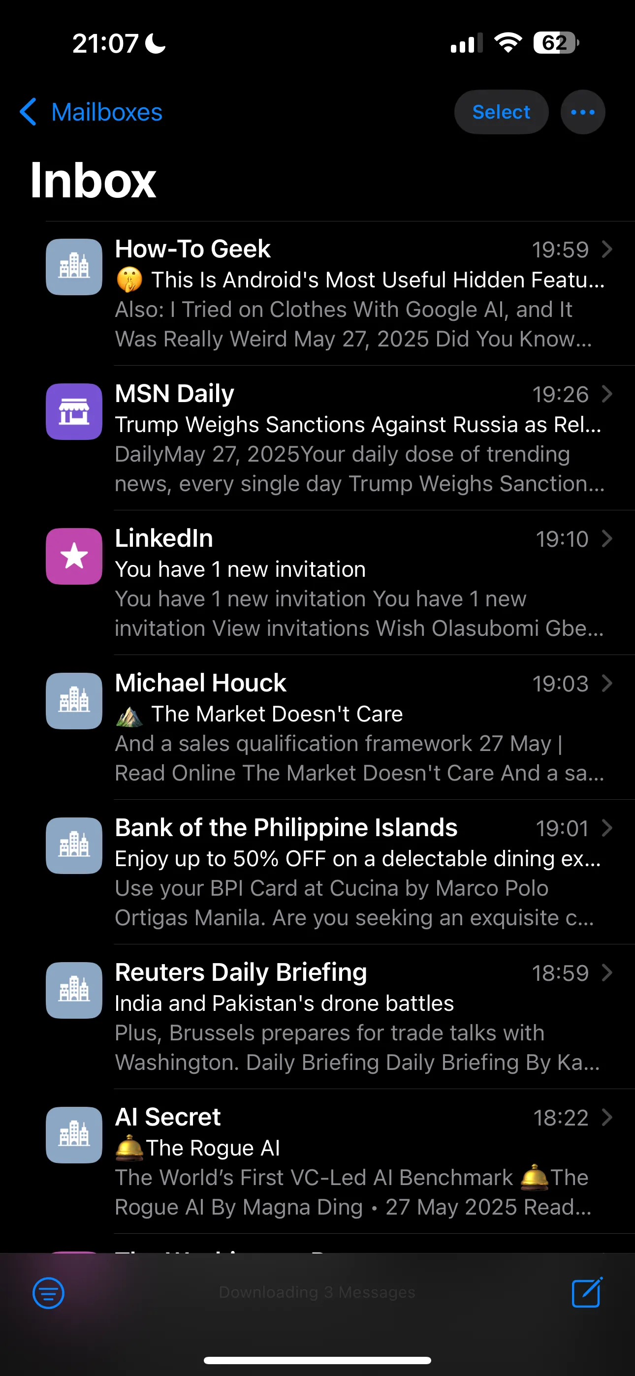 Hộp thư đến ứng dụng Mail mặc định của Apple trên iPhone