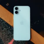 iPhone 16 Plus với tính năng Back Tap tiện lợi, mặt lưng thiết kế mới.