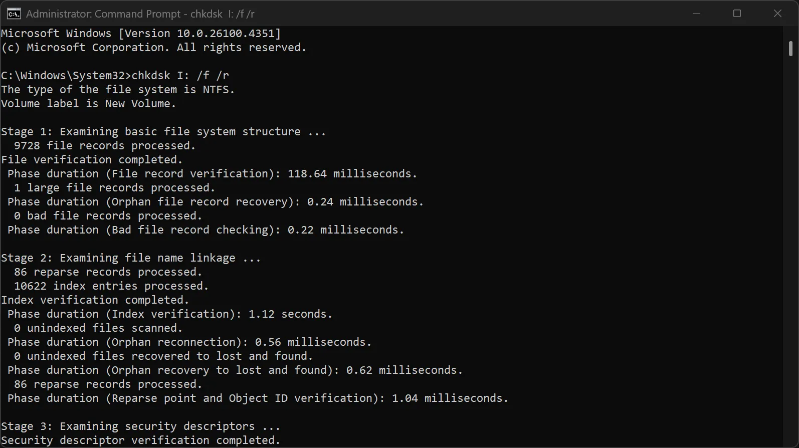 Lệnh CHKDSK trong Command Prompt kiểm tra ổ đĩa I.