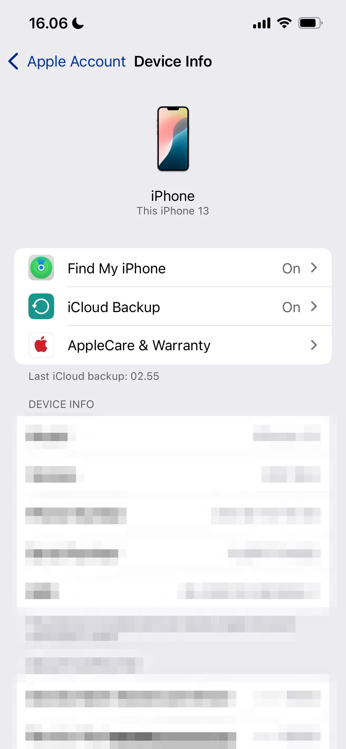 Màn hình cài đặt tài khoản Apple ID trên iPhone để quản lý sao lưu iCloud.