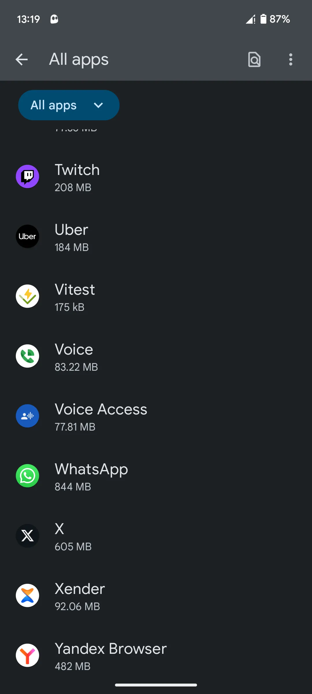 Màn hình cài đặt ứng dụng trên điện thoại Android, liệt kê tất cả các ứng dụng đã cài đặt.