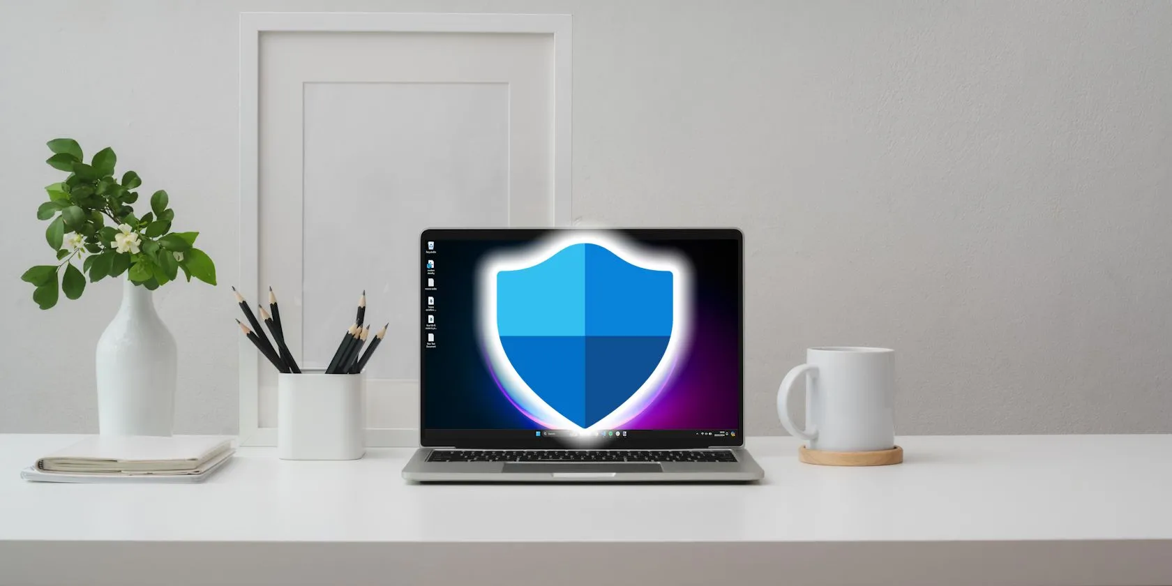 Màn hình laptop hiển thị biểu tượng Windows Security, công cụ bảo mật tích hợp trên Windows.