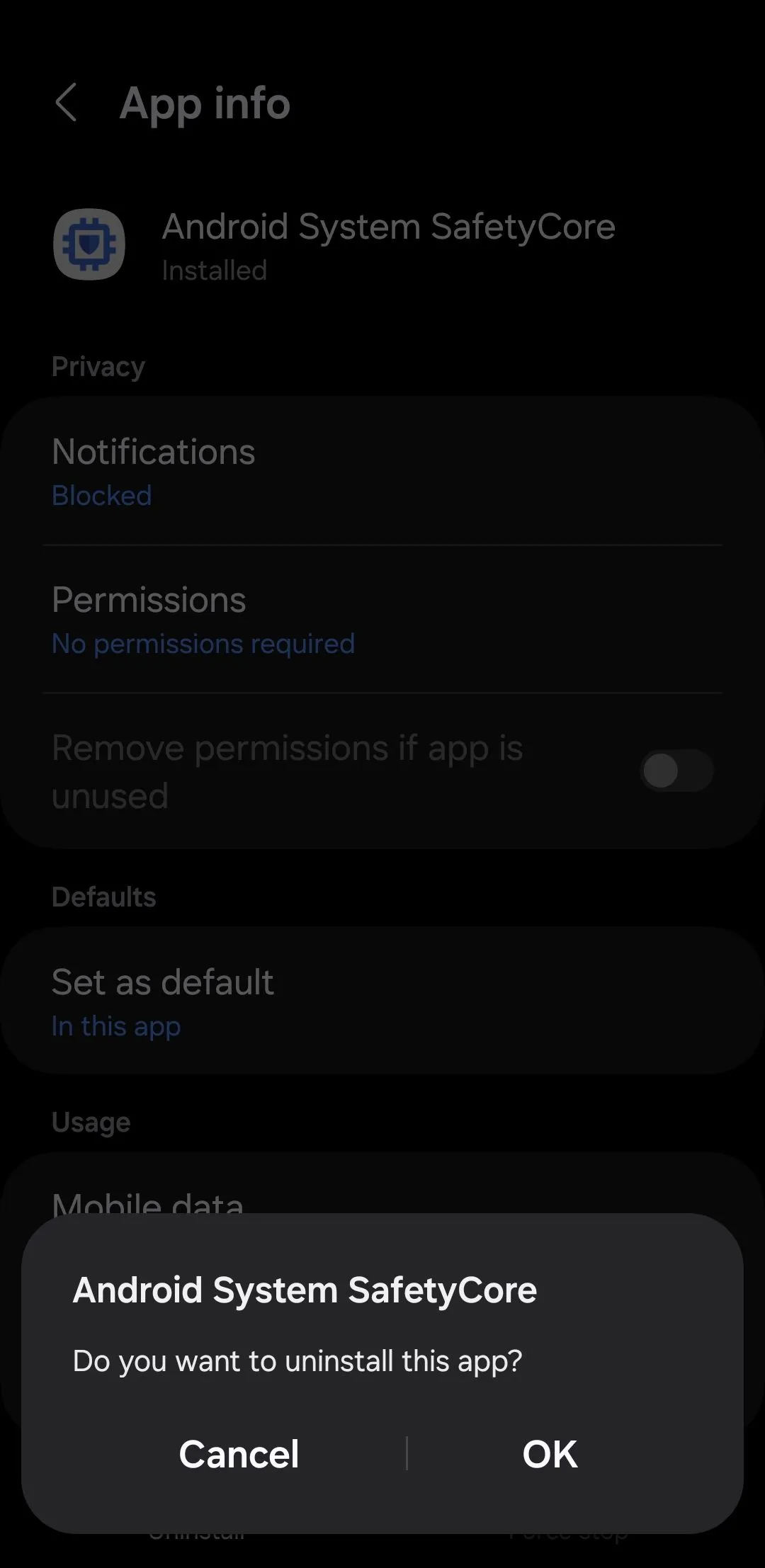 Màn hình thông tin ứng dụng Android System SafetyCore hiển thị tùy chọn Gỡ cài đặt trên điện thoại Android