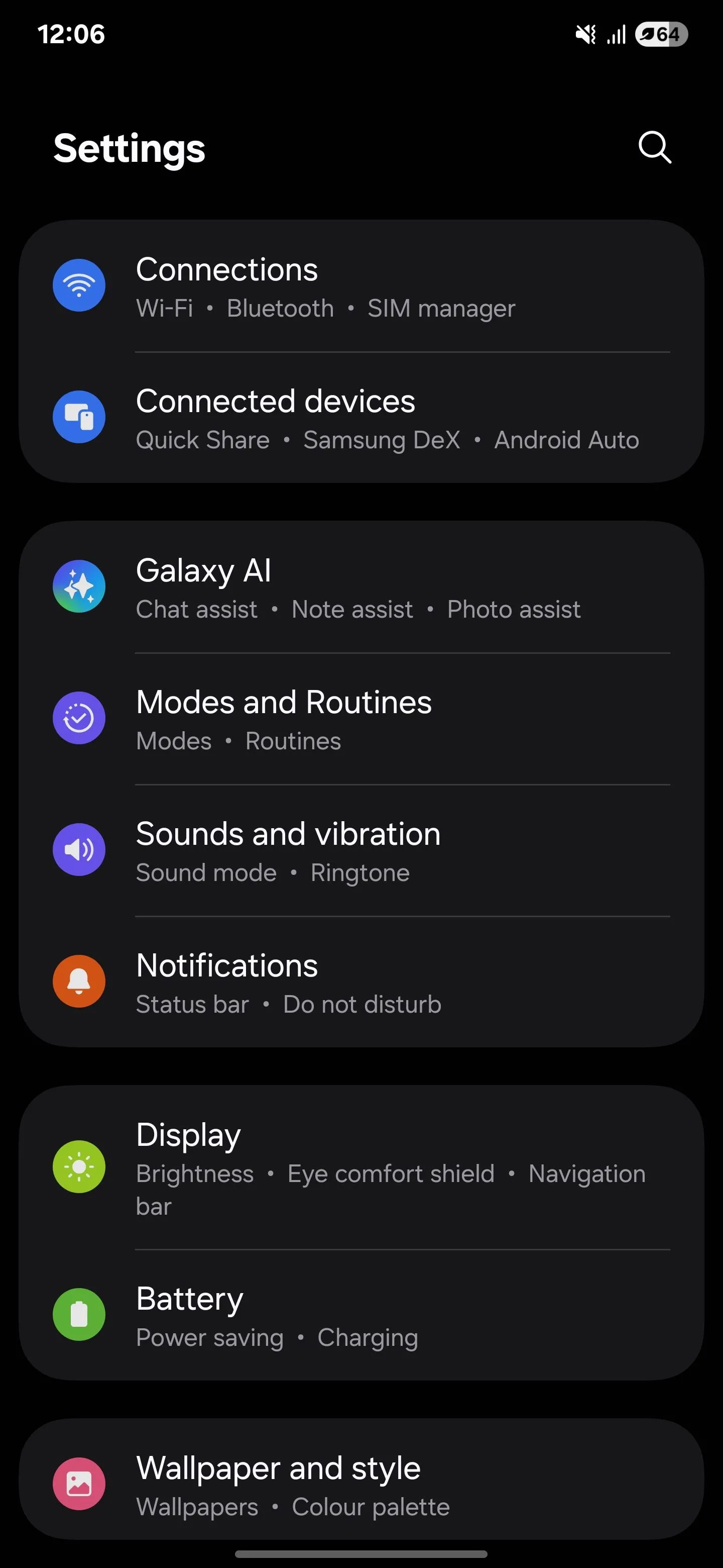 Menu Cài đặt trên Samsung S25 Ultra hiển thị tùy chọn thông báo