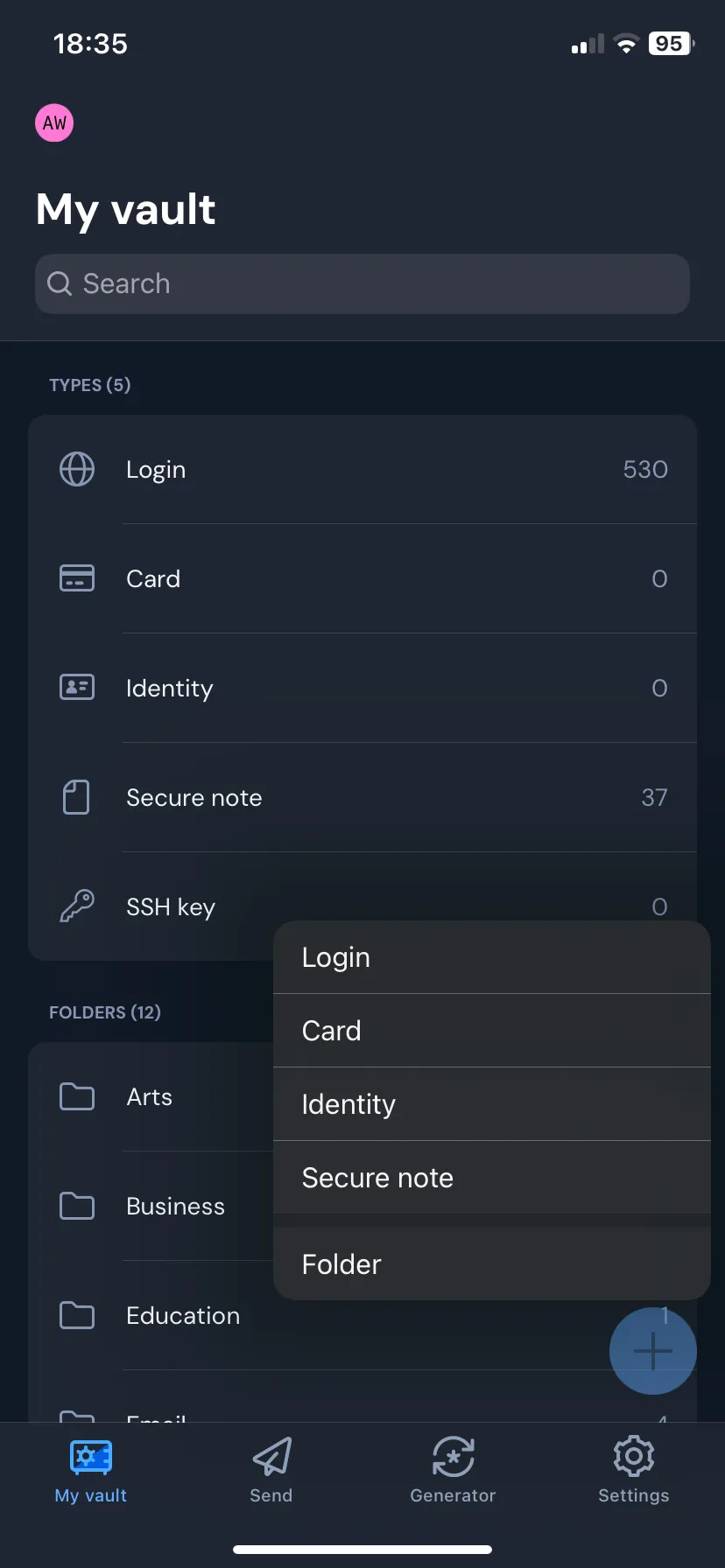 Menu tùy chọn tạo mục mới trong Bitwarden, bao gồm Identity và Card.
