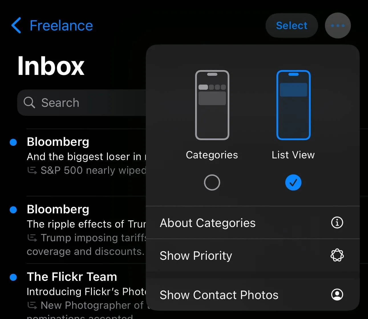 Menu tùy chọn trong ứng dụng Mail trên iOS 18.5 beta 1, hiển thị các lựa chọn bật/tắt &quot;Show Contact Photos&quot; và &quot;Priority&quot;.