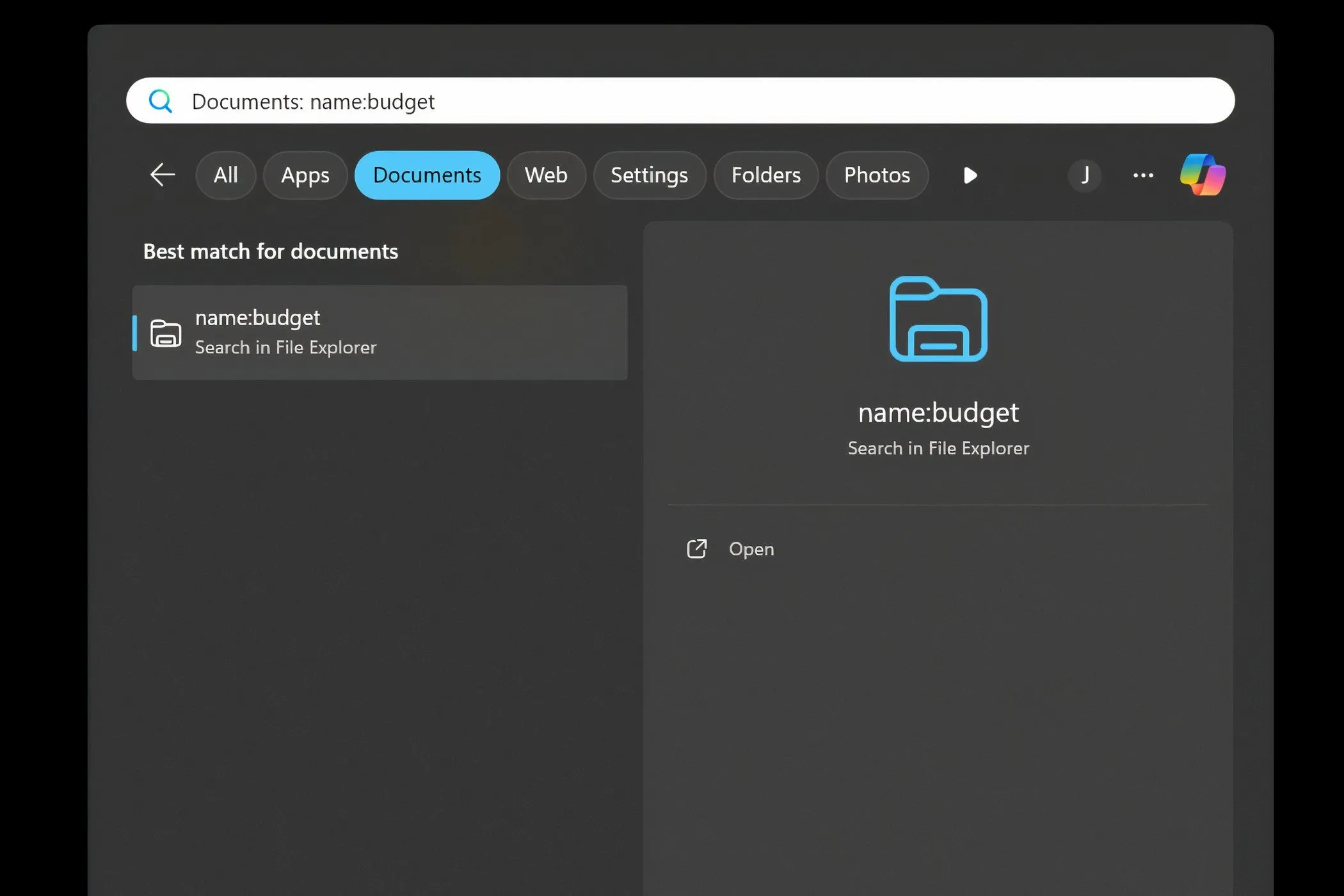 Minh họa cách dùng bộ lọc tên để tìm file có từ khóa &quot;budget&quot; trong Windows Search