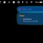 Sử dụng Siri để thêm các nhiệm vụ và ghi chú nhanh vào ứng dụng Lời nhắc (Reminders) trên Mac, thể hiện khả năng điều khiển bằng giọng nói.