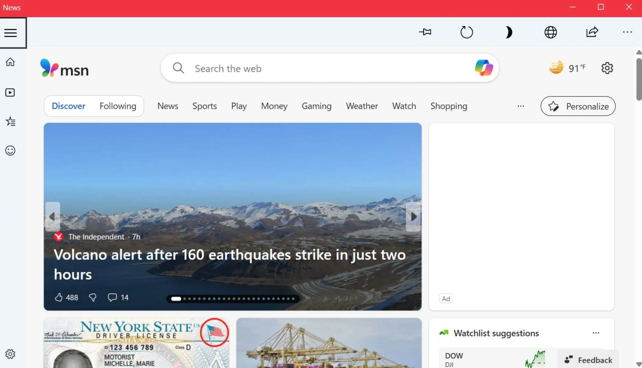Tab trang chủ của ứng dụng Microsoft News, hiển thị các bản tin được cá nhân hóa