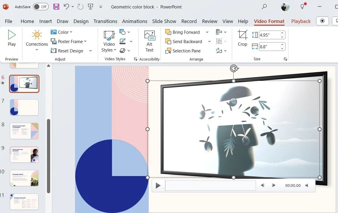 Tab Video Format trong PowerPoint hiển thị các tùy chọn để áp dụng hiệu ứng, viền hoặc kiểu dáng cho video đã chèn.