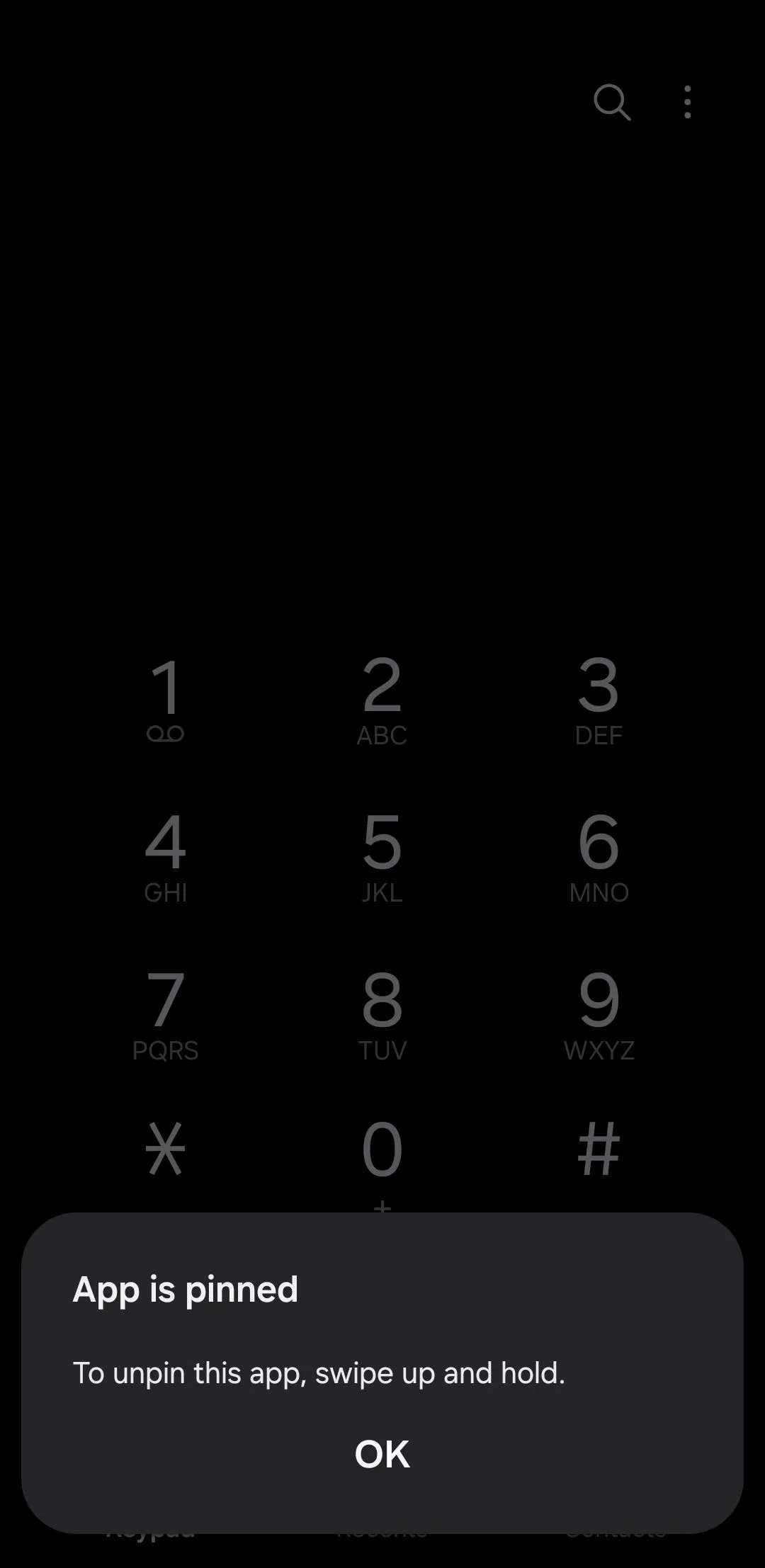Thông báo xác nhận ứng dụng đã được ghim trên Android, kèm hướng dẫn vuốt lên để bỏ ghim và yêu cầu mã PIN.