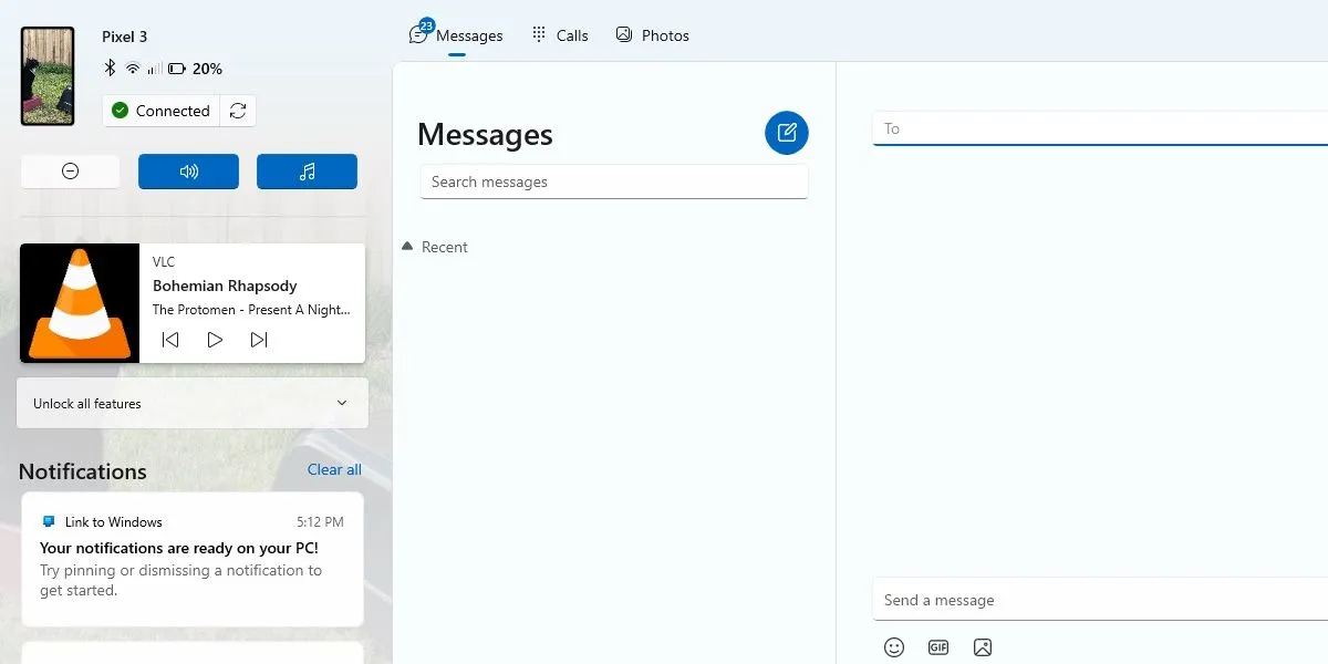 Tin nhắn ứng dụng Phone Link hiển thị trên màn hình Windows