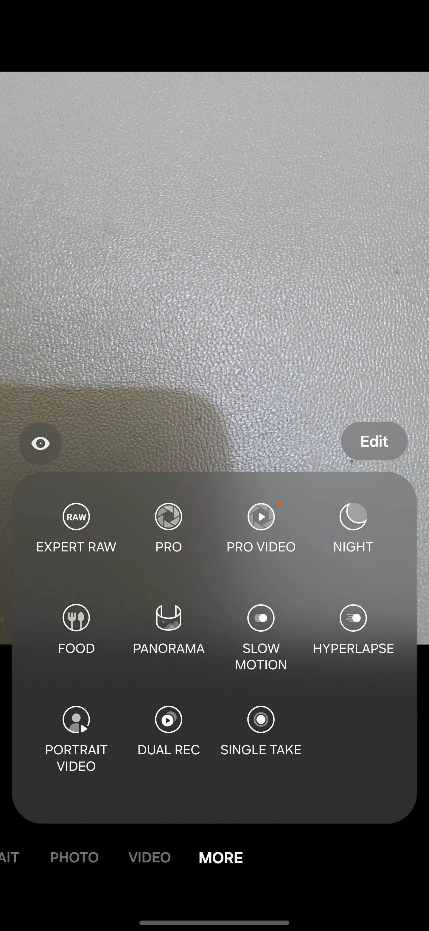 Truy cập chế độ Expert RAW và Pro Mode trong cài đặt camera của điện thoại Samsung