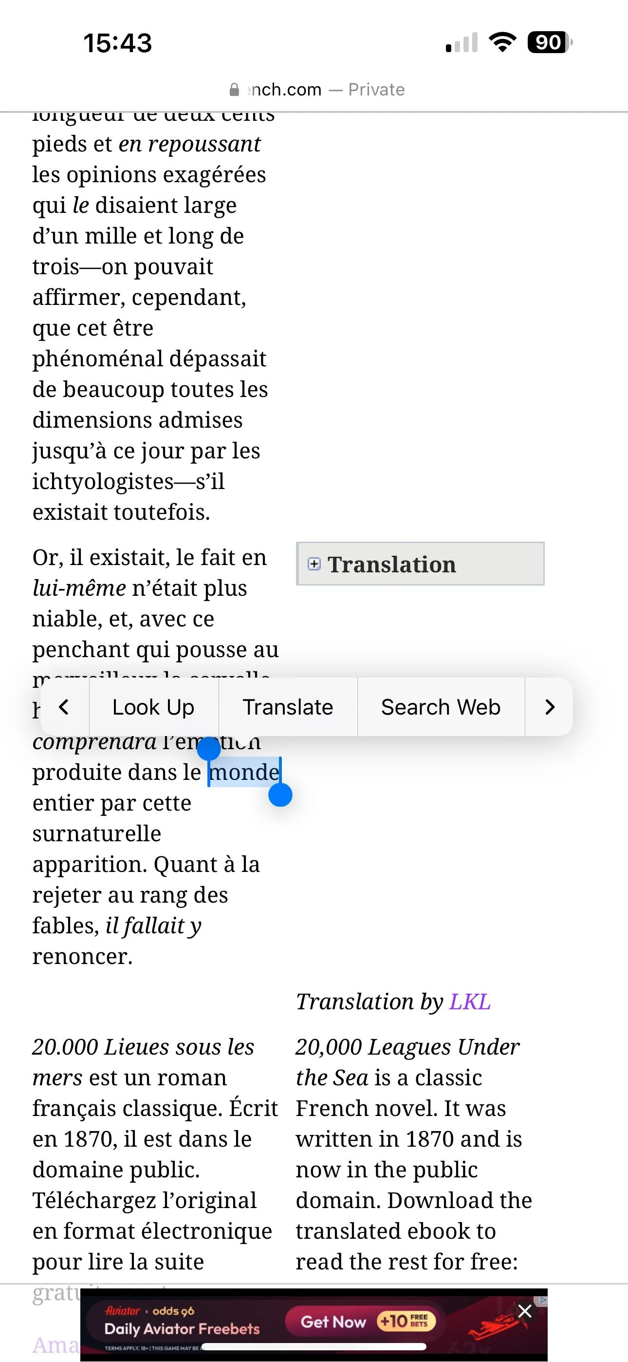 Truy cập tùy chọn Tra Cứu (Look Up) từ menu ngữ cảnh sau khi chọn một từ.