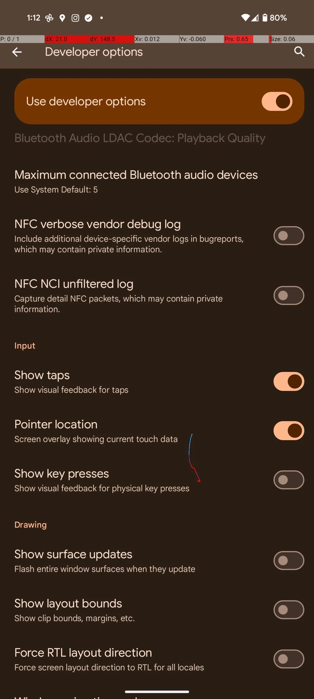 Tùy chọn &quot;Hiển thị thao tác chạm&quot; và &quot;Vị trí con trỏ&quot; được bật trên Pixel 8 Pro