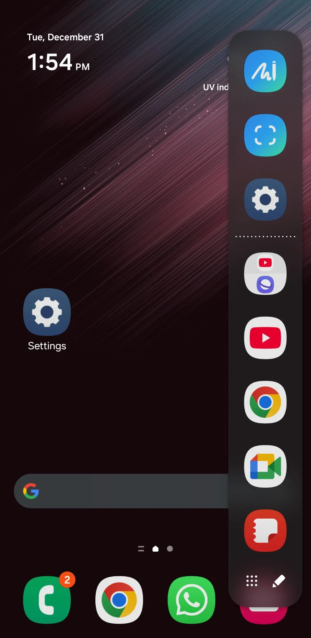 Ứng dụng Samsung Notes được truy cập nhanh từ bảng điều khiển Edge Panel trên điện thoại Galaxy, tối ưu hóa thao tác.