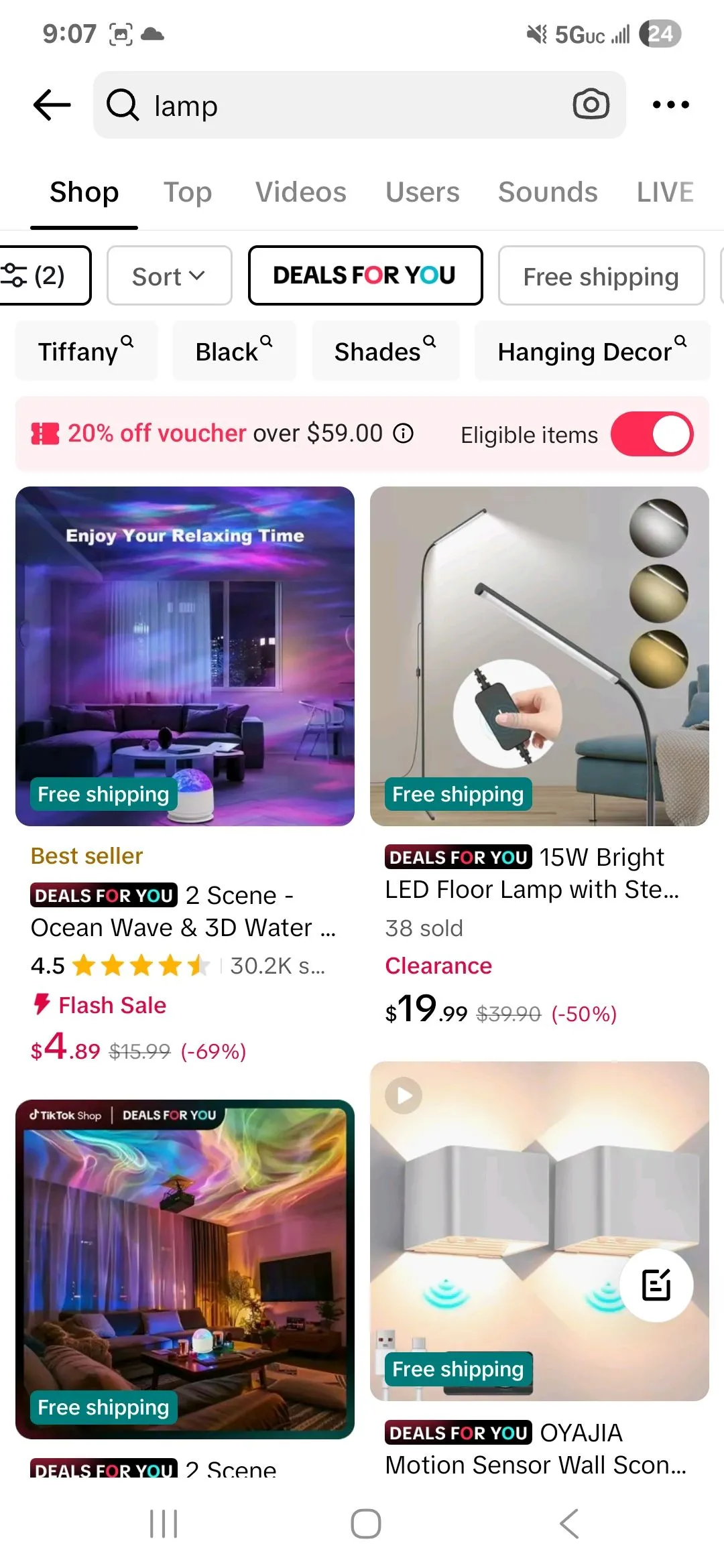 Ưu đãi giảm giá sâu và chương trình flash sale trên TikTok Shop tiềm ẩn rủi ro