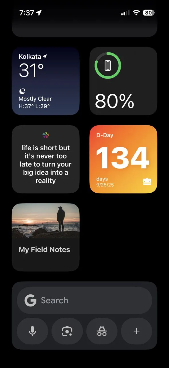 Widget tìm kiếm Google trên màn hình chính iOS giúp truy cập nhanh các tính năng tìm kiếm, Lens và giọng nói