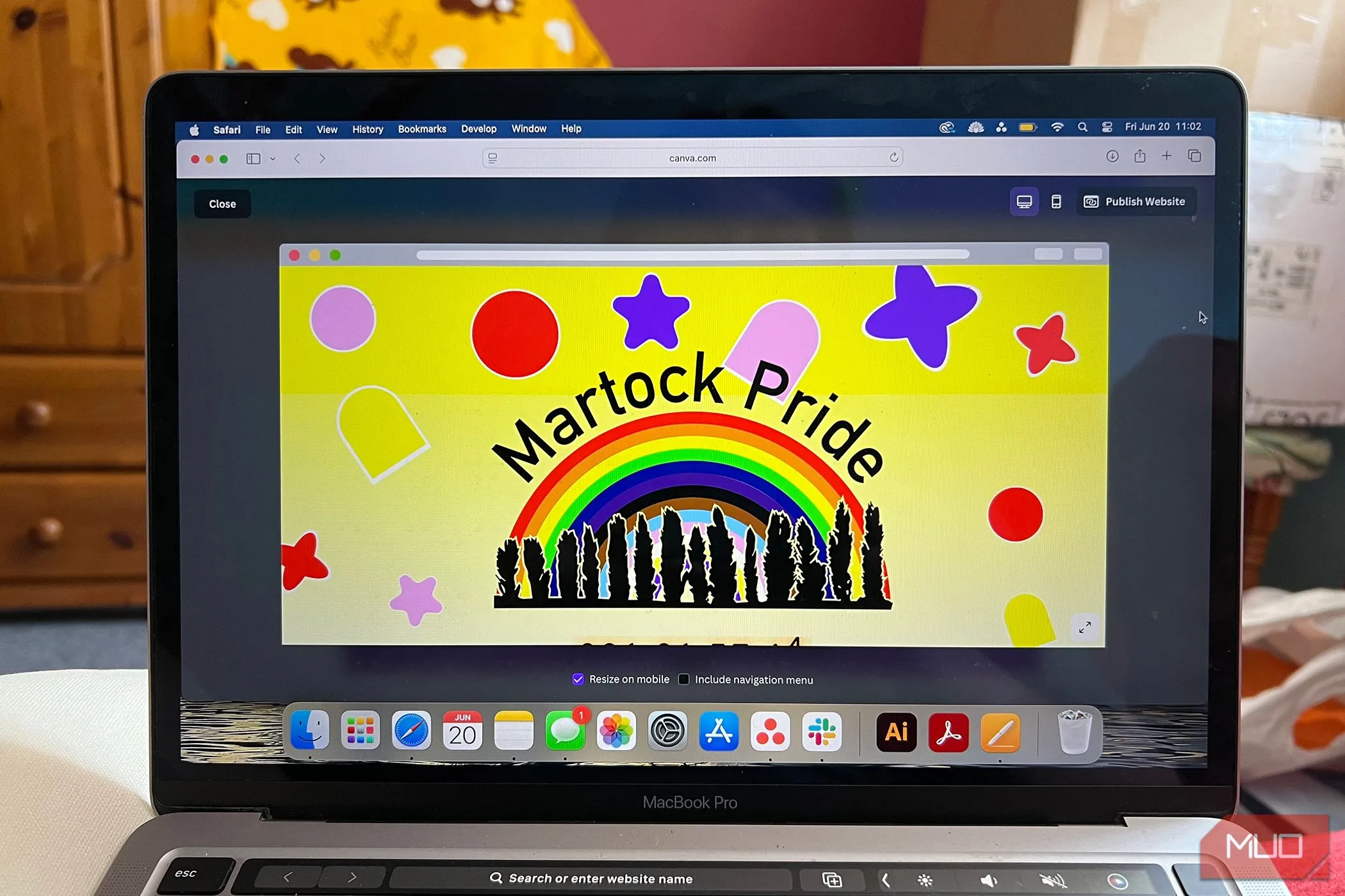 Xem trước thiết kế website Martock Pride được tạo bằng Canva Website Builder